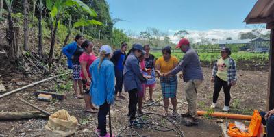Instalan sistema de captación de agua y microriego en Poptún