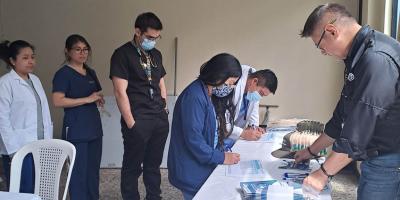 Profesionales de salud capacitados para detectar y tratar casos de Gusano Barrenador