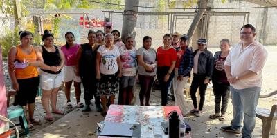 Promueven el desarrollo personal de integrantes del CADER en Teculután