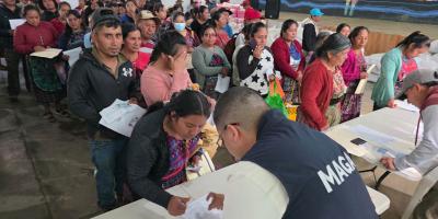 Raciones de alimentos llegan a miles de familias rurales