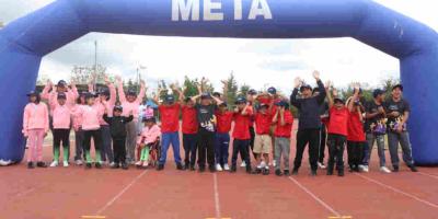 Niñas y niños participan en carrera 3K por la discapacidad en el Parque Erick Barrondo