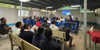 Capacitan a personal del Hospital de La Verbena en bienestar animal