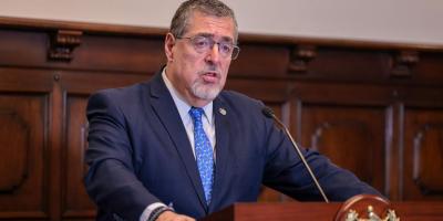 Ejecutivo respalda subsidios temporales para contener precios del combustible