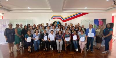 Promotores sociales se forman para apoyar el bienestar familiar