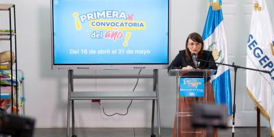 El anuncio de la primera convocatoria del año de Becas por Nuestro Futuro estuvo a cargo de la subsecretaria de Cooperación y Alianzas, Iliana Peña. 