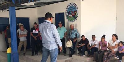Agricultores de Asunción Mita capacitados en manejo de densidades de siembra