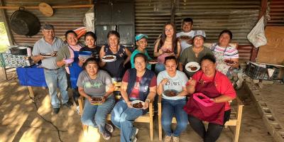 Capacitan a mujeres de San Jerónimo en el aprovechamiento de productos locales