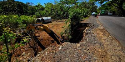 Continúan trabajos de emergencia en la CA-02 Oriente