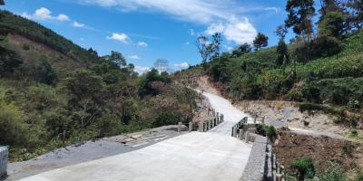 Nueva calle pavimentada en El Sacabastal mejora la movilidad y calidad de vida de 110 familias