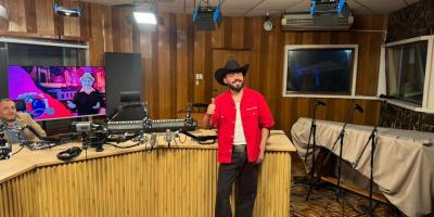 Alann Mora en Radio TGW: un recorrido por su carrera musical y legado en La Trakalosa de Monterrey