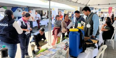 Huertos familiares: opción clave para mejorar la alimentación de personas retornadas