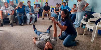 Personal de SBS fortalece conocimientos en primeros auxilios junto a Médicos del Mundo