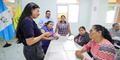 Aprenden a transformar y conservar alimentos mediante la deshidratación