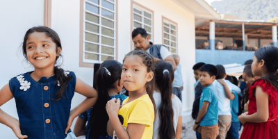 Comunidades de Barillas, Huehuetenango reciben espacios modernos para aprender