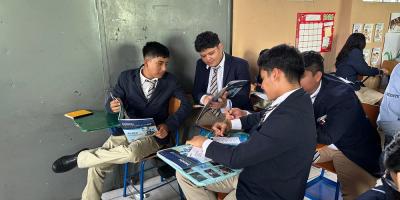Juventud de Jalapa aprende a cuidar los recursos públicos con dinámicas prácticas