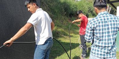 Estudiantes de la EFA Cobán desarrollan sistema de riego automatizado para orquídeas