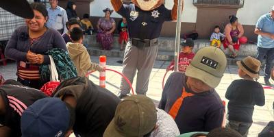 Niñez de Santa María Nebaj aprende sobre educación vial