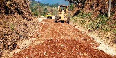 Remoción de derrumbes avanza en un 95% en Lanquín-Cahabón
