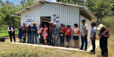 Supervisan huertos comunales y bancos de semillas en Zacapa