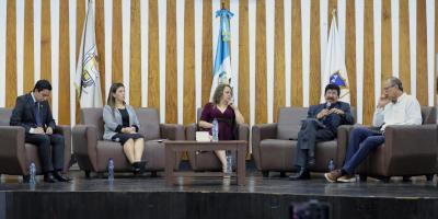 Hemeroteca Nacional abrió diálogo sobre libertad de prensa con conservatorio “Tinta indómita”