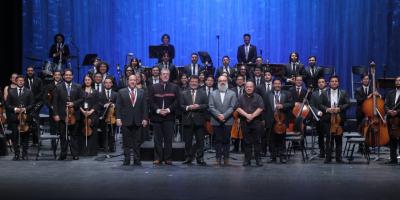 “Ecos de Luz y Amor” rindió homenaje a las madres guatemaltecas