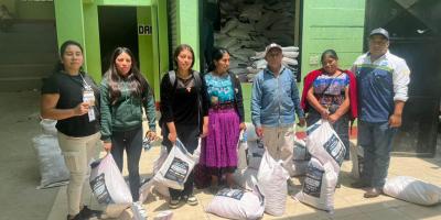 Familias agricultoras de San Marcos y Suchitepéquez reciben insumos para la siembra