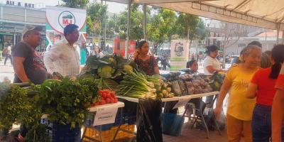 Así impulsa el ahorro familiar la Feria del Agricultor
