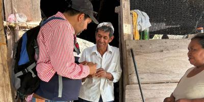 Fortalecen sanidad avícola en San Luis, Petén