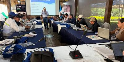 Profesionales se actualizan en certificación de producción orgánica