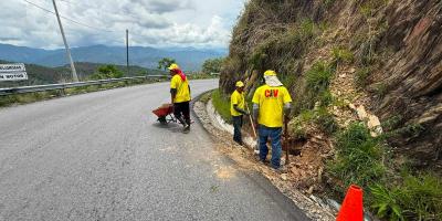 Emergencias en la red vial: CIV atiende 30 afectaciones en carreteras por lluvias