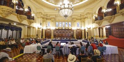 Gobierno y autoridades indígenas avanzan hacia un modelo de salud integral con pertinencia cultural