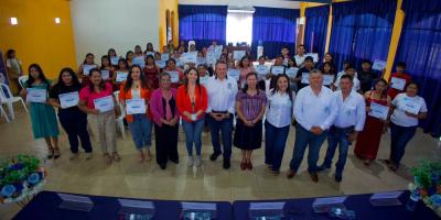 66 jóvenes de Huité, Zacapa finalizaron los cursos de formación técnica a través del Programa Nacional de Escuelas Taller.