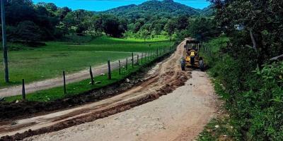  Más de 15 mil jutiapanecos tendrán un camino en mejores condiciones