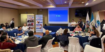 Fortalecen capacidades para la atención de casos de Gusano Barrenador en perros y gatos