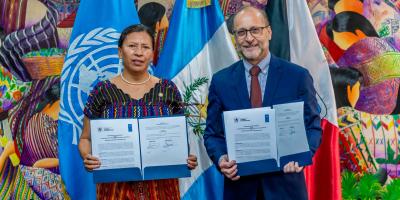 El Memorándum de Entendimiento fue firmado por la ministra de Trabajo y Previsión Social, Miriam Roquel, y por el Representante Residente del PNUD, Carlos Benítez.