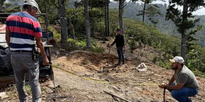 Agricultores optimizan el recurso hídrico para garantizar producción de huertos comunitarios