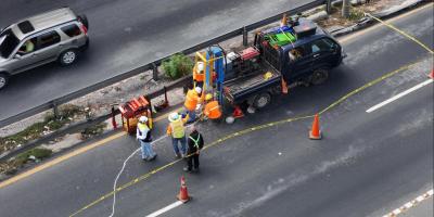 Realizan estudios técnicos preventivos en puente Enrique Tejada Wyld