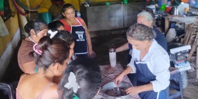 En San Agustín Acasaguastlán promueven el consumo de embutidos artesanales y nutritivos