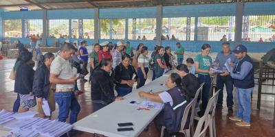Entregan más de siete mil raciones de alimentos a familias que participan en APA