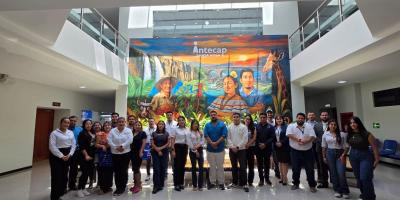 Mintrab realiza Foro Empresarial en Santa Rosa