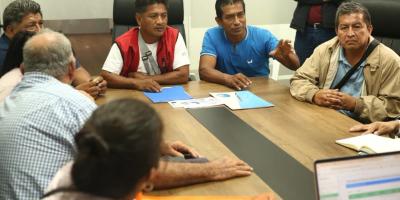 Agilizan trámites con transportistas para fortalecer el servicio extraurbano 