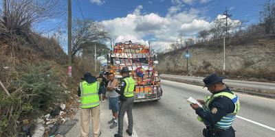 DGT fortalece controles para que el transporte cumpla la ley y viaje seguro