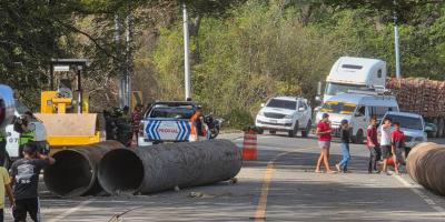 CIV trabaja sin pausa para habilitar ruta provisional en puente Güijo