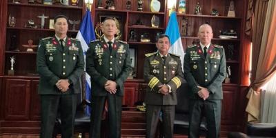 Guatemala y Honduras fortalecen sus vínculos de cooperación en materia de defensa
