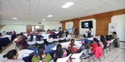 Fortalecen liderazgo y visión empresarial de productoras de Sololá