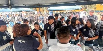 Mintrab realiza jornada móvil de servicios integrados
