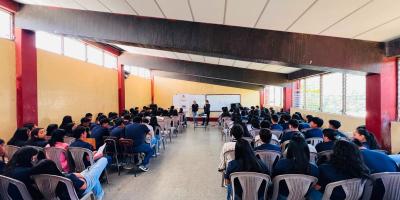 Mintrab brinda de orientación laboral a 293 jóvenes