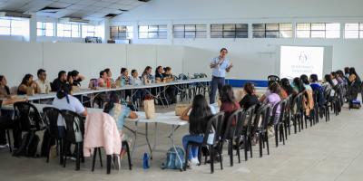 Educando en Familia fortalece a sus facilitadores para acompañar a familias