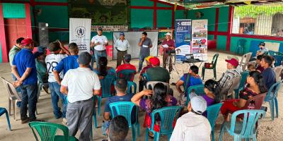Productores de Champerico reciben insumos para prevenir el Gusano Barrenador