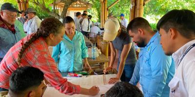 Técnicos de Escuintla y Santa Rosa fortalecen capacidades en metodología Keyline